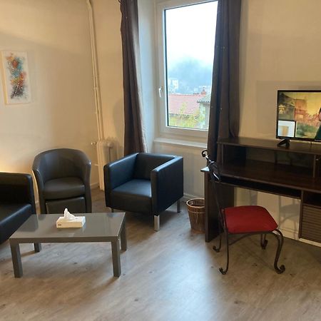 Aigle D'Or Hotel Thiers Buitenkant foto