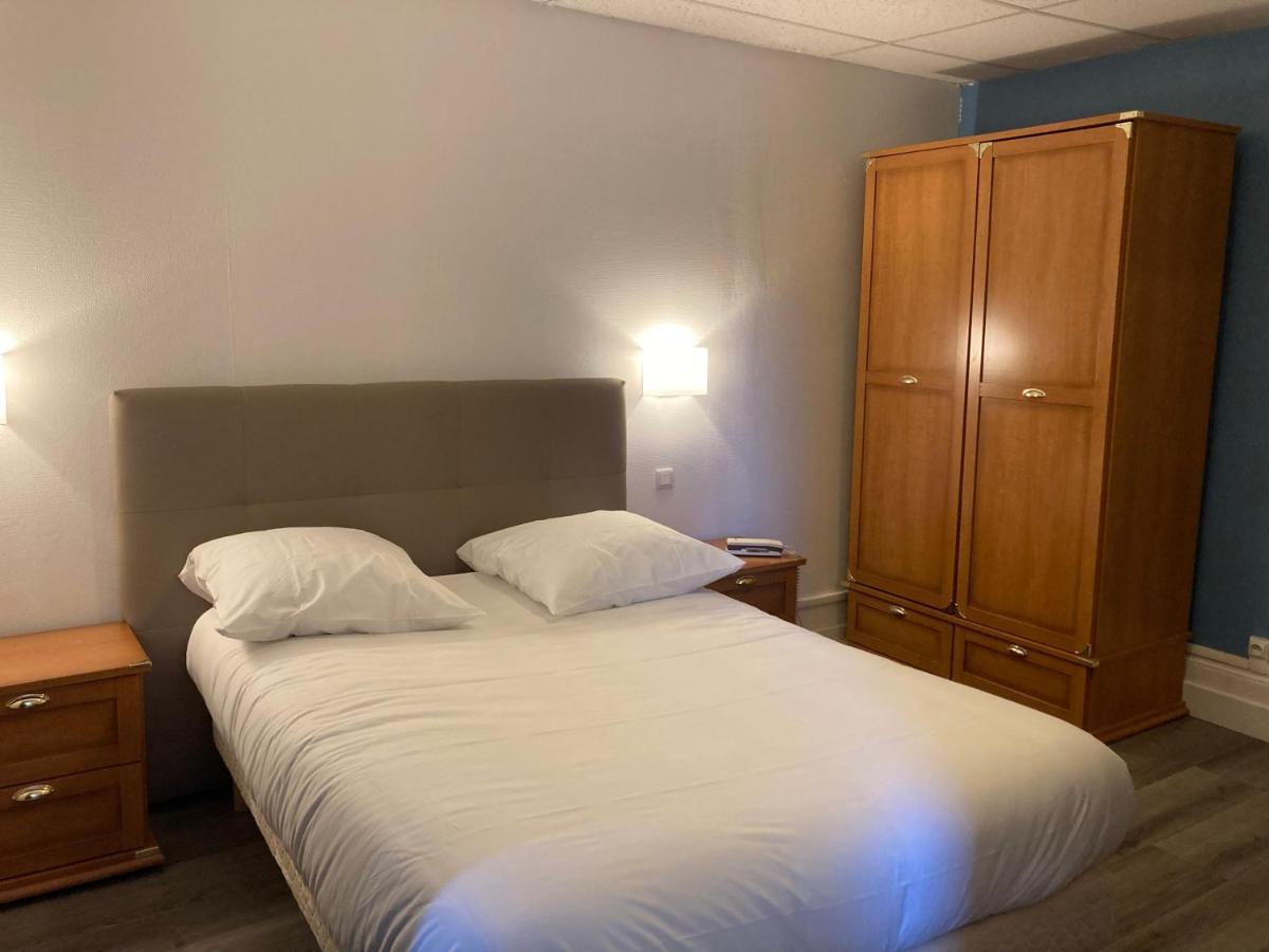 Aigle D'Or Hotel Thiers Buitenkant foto